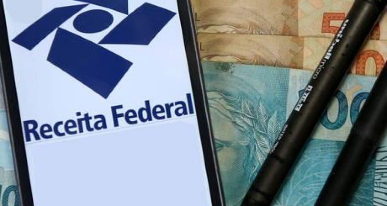 Receita paga restituição do IR para 273.545 contribuintes nesta sexta