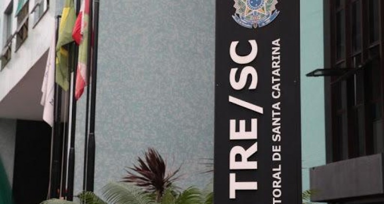 TRE-SC pede notas fiscais das campanhas eleitorais de 2020