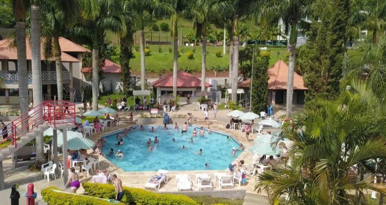 Eventos e parques aquáticos são liberados por novo decreto em SC