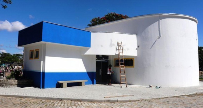 Prefeitura entrega capela mortuária do cemitério municipal de Machados