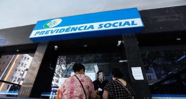 Aposentadoria terá reajuste de 5,45% e teto chega a R$ 6.433
