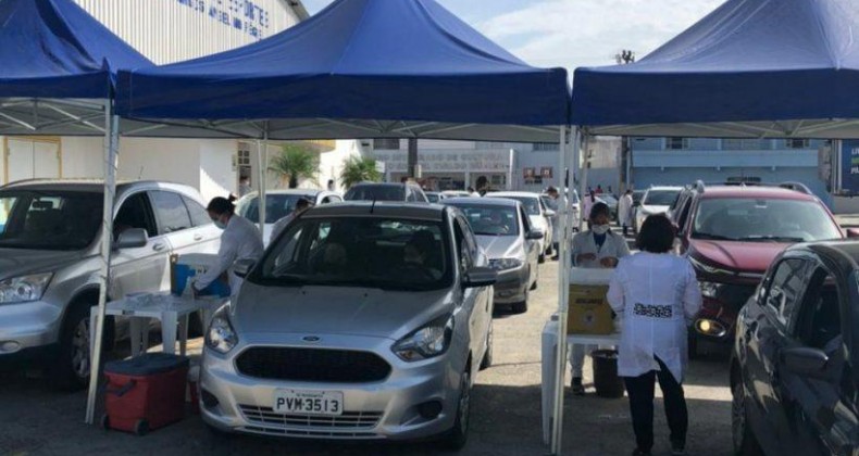 Mais de 500 idosos foram vacinados em Navegantes no sábado (20)