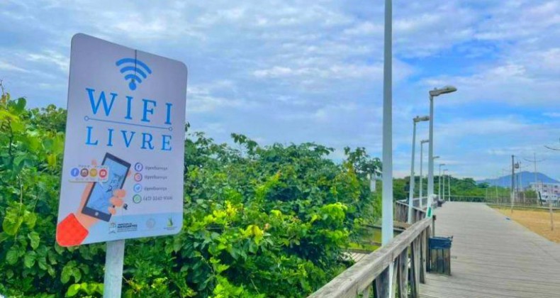 Navegantes oferece acesso gratuito de internet em praças públicas