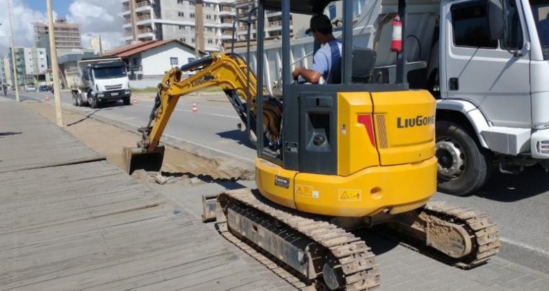 Secretária de Obras da continuidade na ciclo faixa do bairro Gravatá