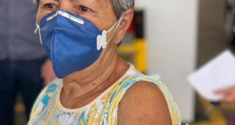 Vacinação dos idosos de 65 anos serão neste segunda (19) e terça (20)