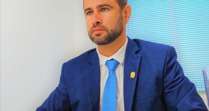 Vereador de Navegantes que fez boca de urna tem o mandato impugnado