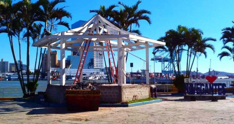 Coreto da prefeitura de Navegantes será revitalizado