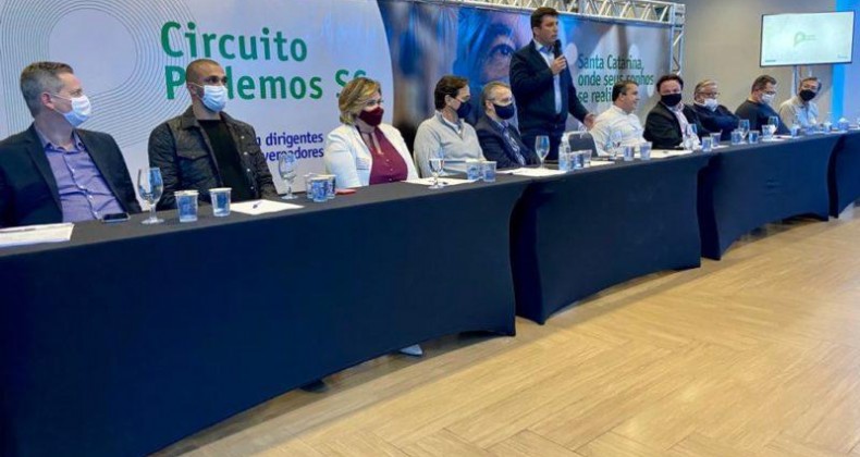 Eleições 2022: Podemos lança pré-candidaturas de Fabrício Oliveira a Paulinho Bornhausen