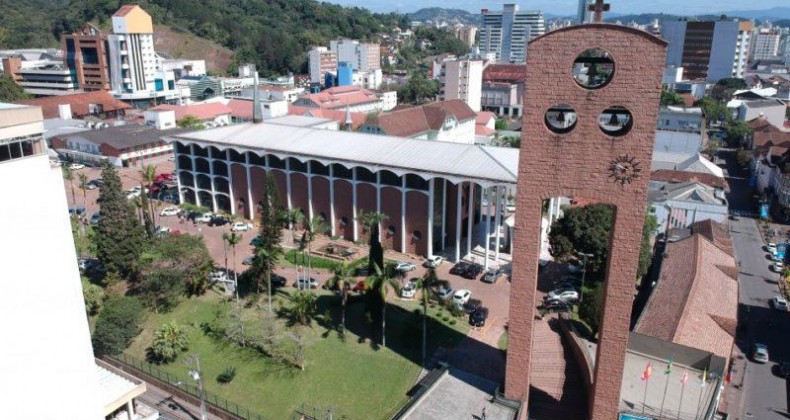 Do têxtil ao TI, Blumenau é referência na economia catarinense