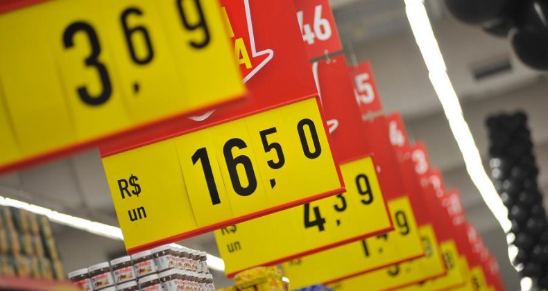 Inflação deixa 71% dos alimentos mais caros em agosto