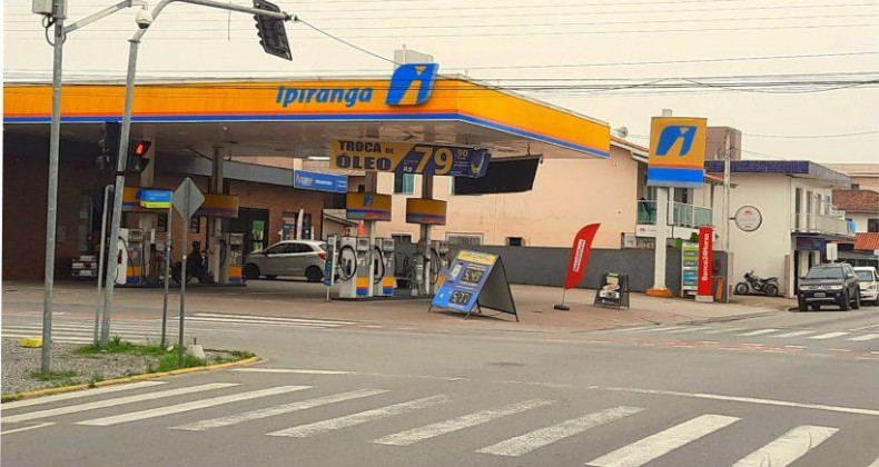 Preço da gasolina sobre pela 6ª vez seguida em Navegantes