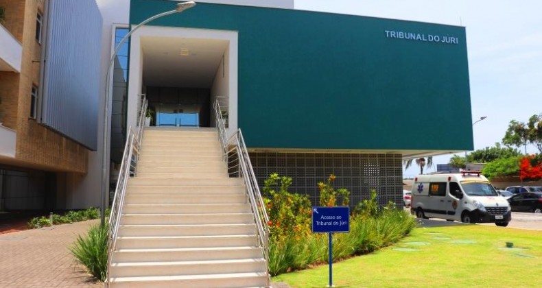 Réu é condenado a 27 anos por feminicídio em Navegantes