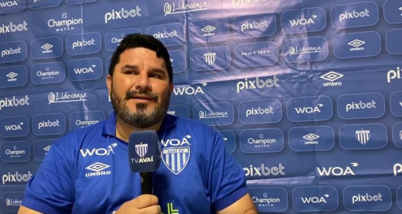 URGENTE! Eduardo Barroca é demitido do Avaí