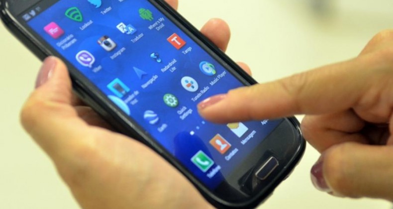TSE e Whatsapp anunciam banimento de mais de 250 contas por violação dos termos
