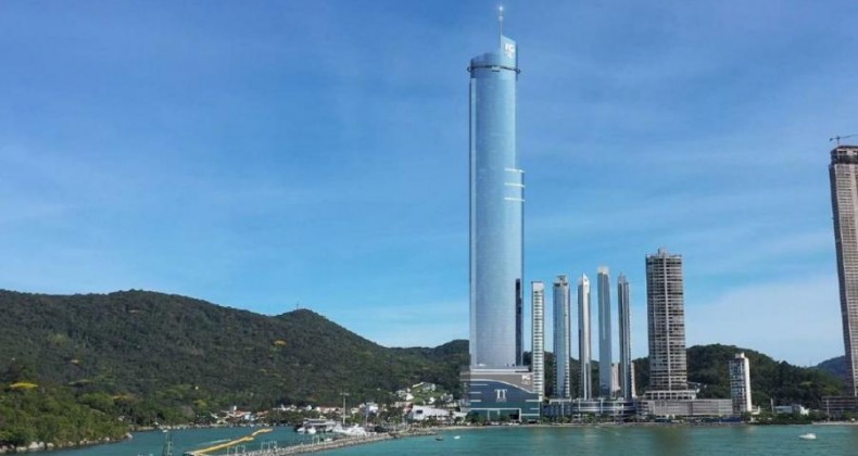 Lei de Balneário Camboriú não permite os 1001 apartamentos que FG e Havan querem construir