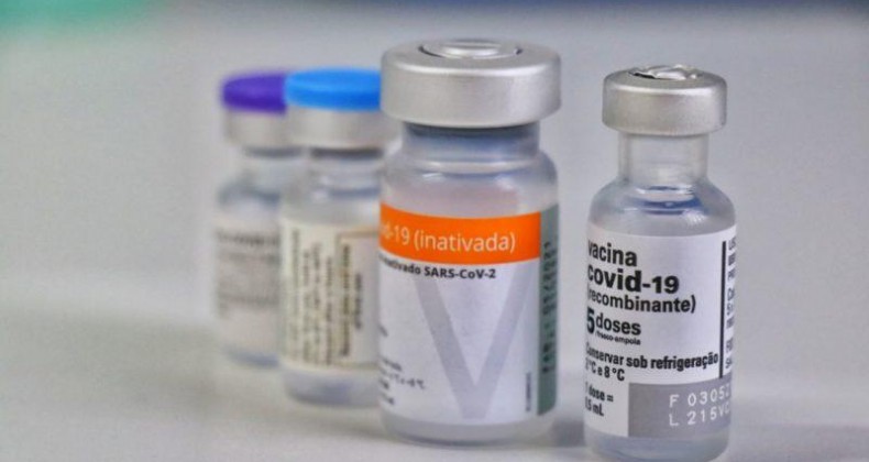 SC receberá mais de 130 mil doses da vacina contra a Covid-19