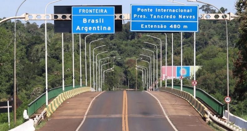 Fronteira entre Brasil e Argentina em Dionísio Cerqueira é reaberta neste sábado