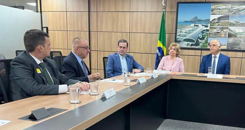 Deputado Chiodini fecha grupo de trabalho para garantir administração do Porto de Itajaí